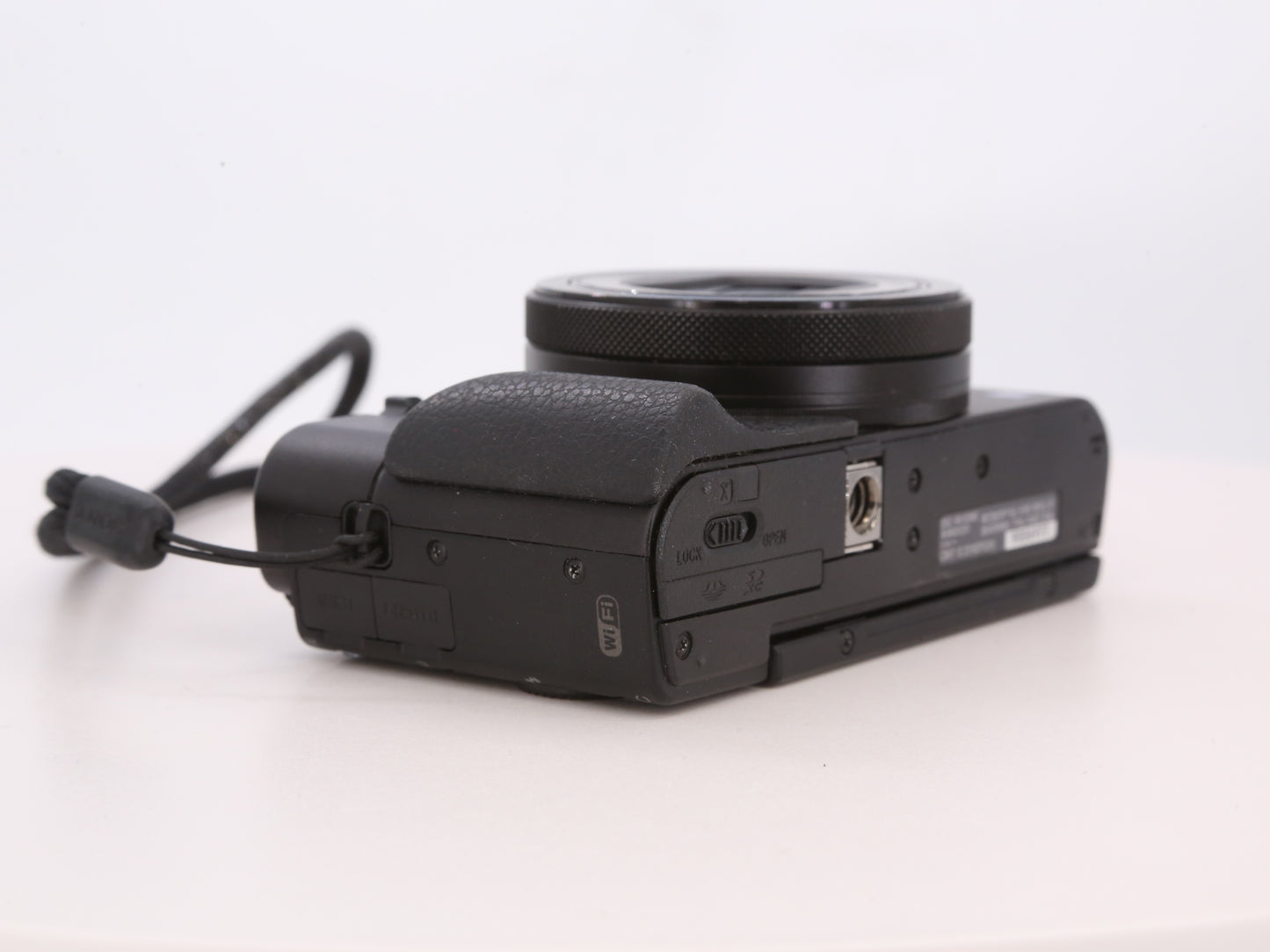 [Good, Fast Shipping] Sony DSC-RX100 V M5 Camera