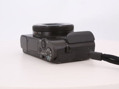 [Good, Fast Shipping] Sony DSC-RX100 V M5 Camera