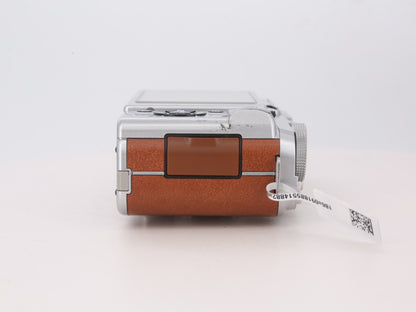 [Good, Shipping from US] Fujifilm X-M1 Camera