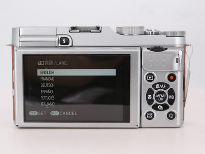 [Good, Shipping from US] Fujifilm X-M1 Camera