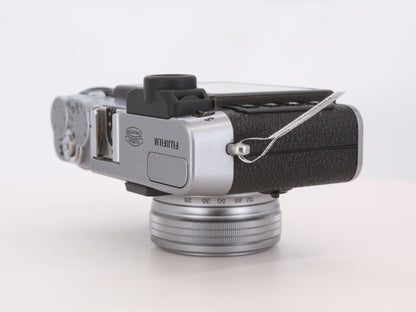 [Good, Fast Shipping] Fujifilm X20 Camera