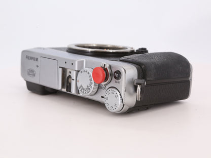 [Good, Fast Shipping] Fujifilm X-E2 Camera