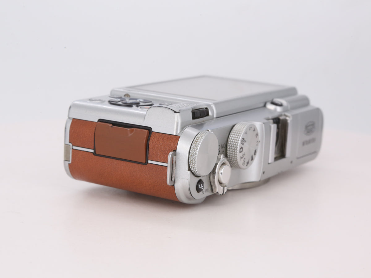 [Good, Shipping from US] Fujifilm X-M1 Camera