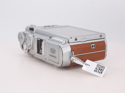 [Good, Shipping from US] Fujifilm X-M1 Camera