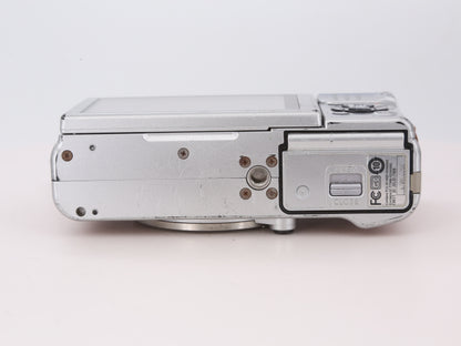 [Good, Shipping from US] Fujifilm X-M1 Camera
