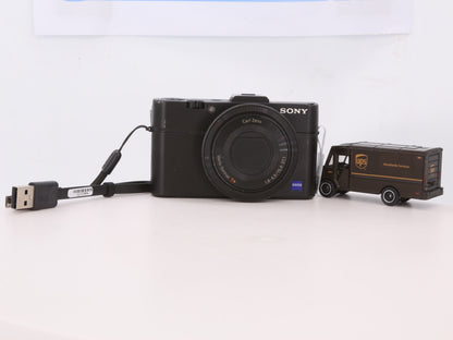 [Good, Fast Shipping] Sony DSC-RX100 II M2 Camera