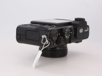 [Good, Shipping from US] Fujifilm X10 Camera