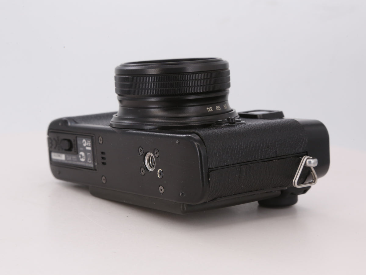 [Good, Shipping from US] Fujifilm X10 Camera