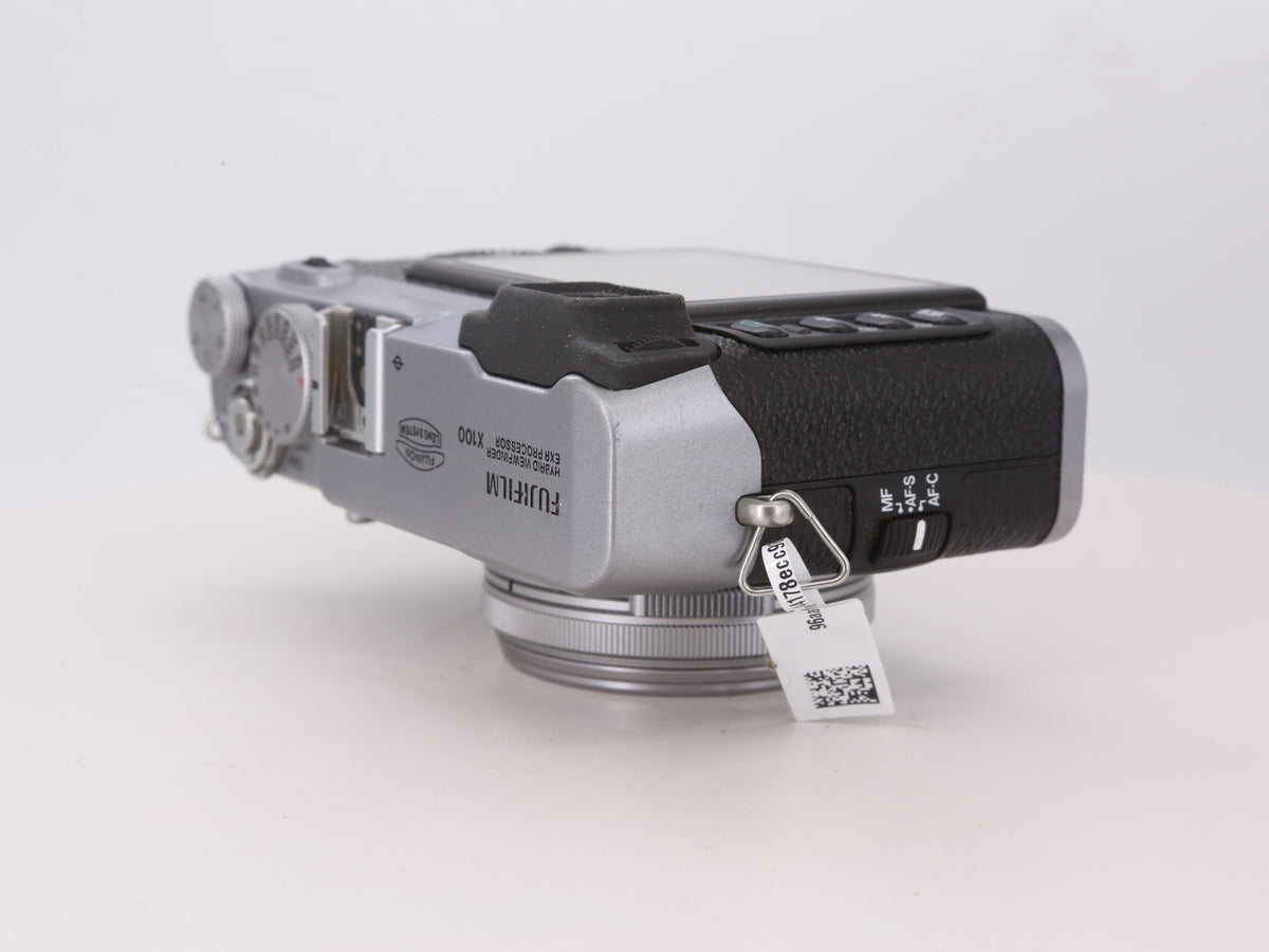 [Good, Shipping from US] Fujifilm X100 Camera