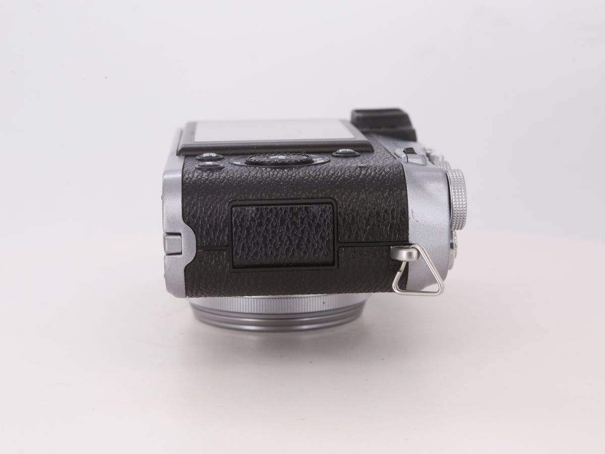 [Good, Shipping from US] Fujifilm X100 Camera
