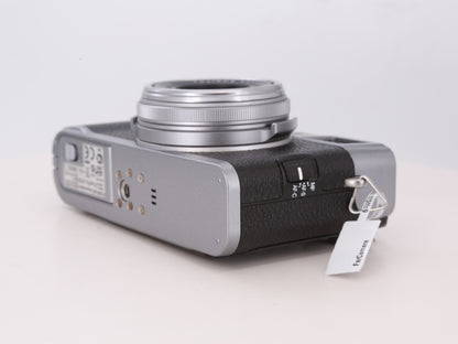 [Good, Shipping from US] Fujifilm X100 Camera
