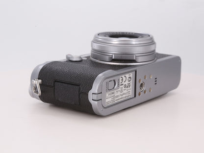 [Good, Shipping from US] Fujifilm X100 Camera