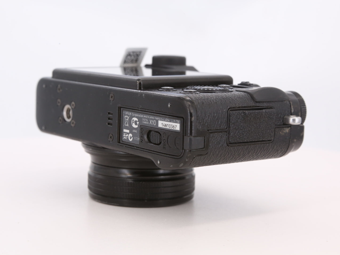 [Good, Fast Shipping] Fujifilm X10 Camera