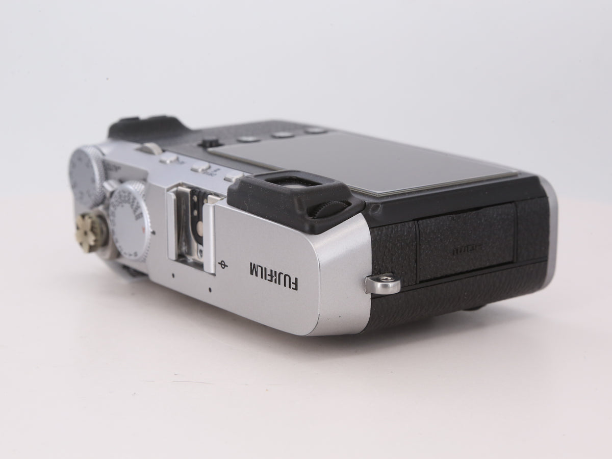 [Good, Shipping from US] Fujifilm X-E3 Camera