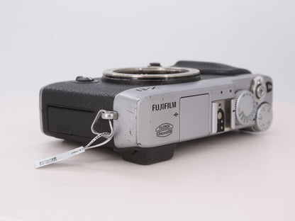 [Good, Shipping from US] Fujifilm X-E1 Camera