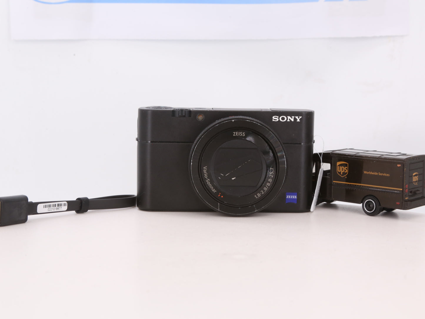 [Good, Fast Shipping] Sony DSC-RX100 V M5 Camera