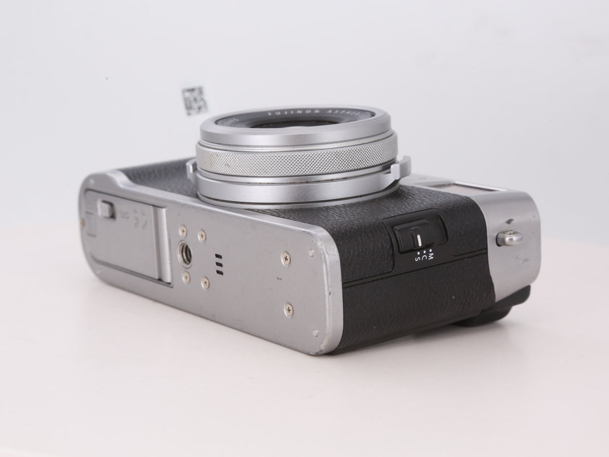 [Good, Shipping from US] Fujifilm X100F Camera