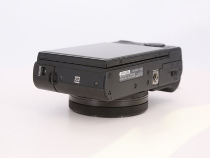[Good, Fast Shipping] Sony DSC-RX100 V M5 Camera