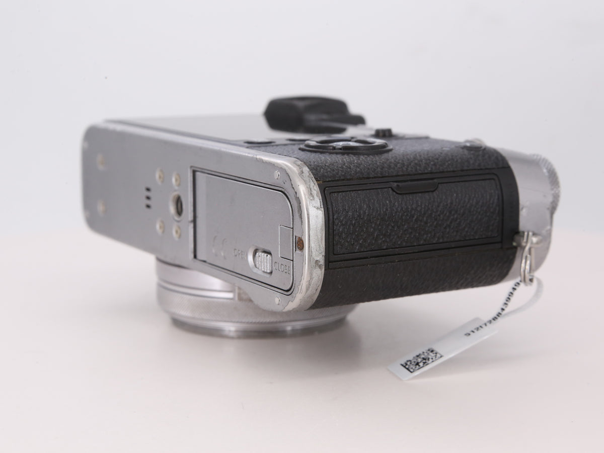 [Good, Shipping from US] Fujifilm X100F Camera