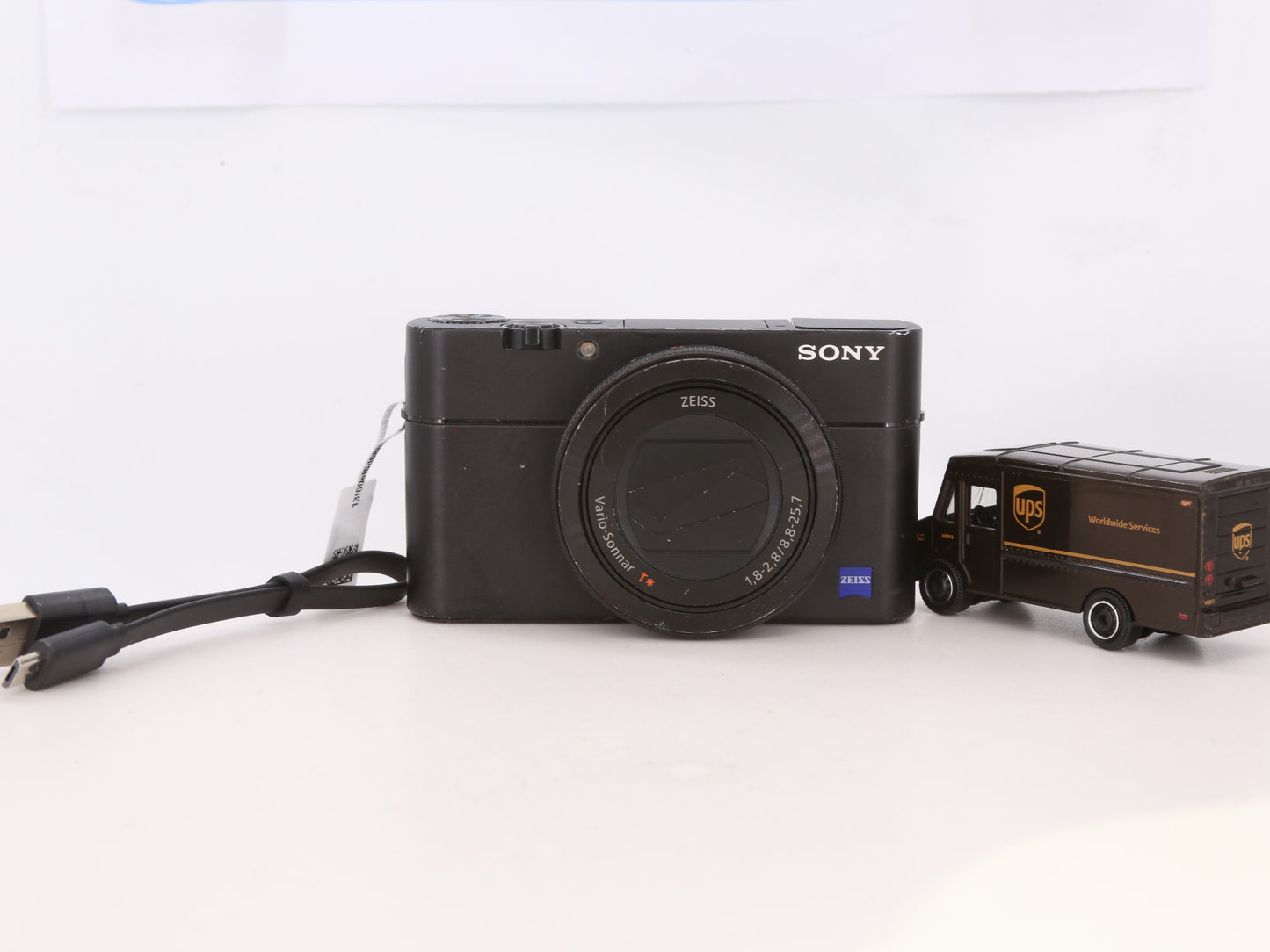 [Good, Fast Shipping] Sony DSC-RX100 V M5 Camera