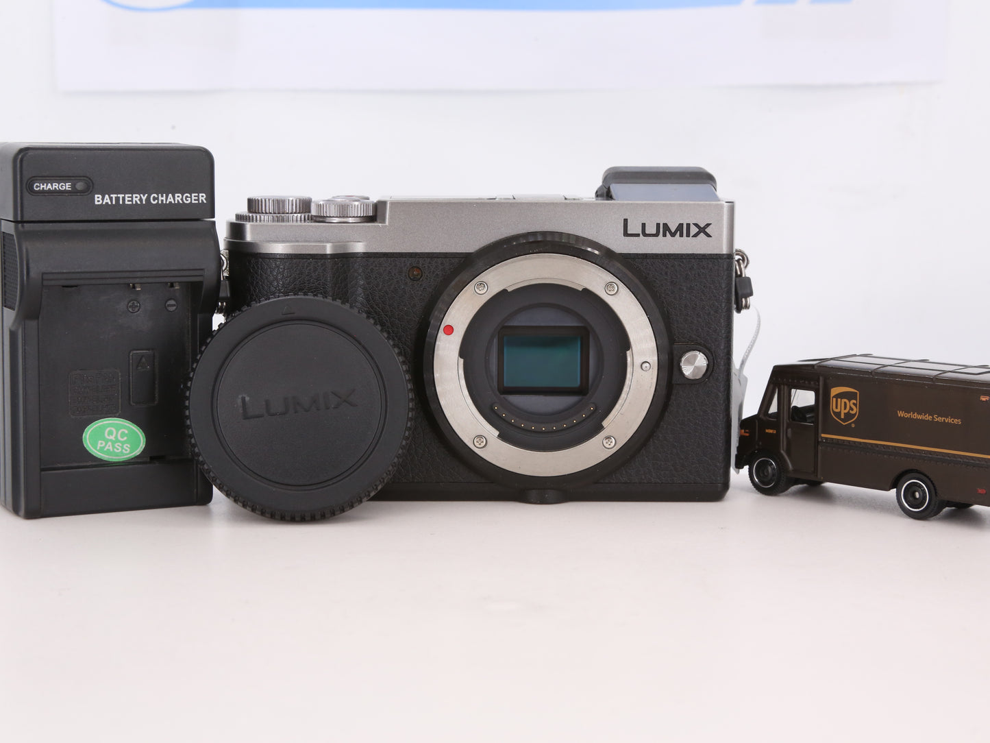 [Good, Fast Shipping] Panasonic Lumix GX9 Camera