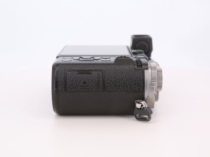 [Good, Fast Shipping] Panasonic Lumix GX9 Camera
