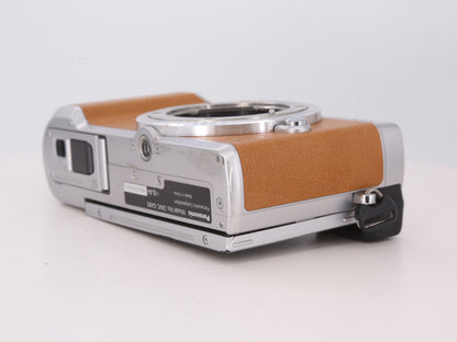 [Good, Shipping from US] Panasonic Lumix GX85 Camera