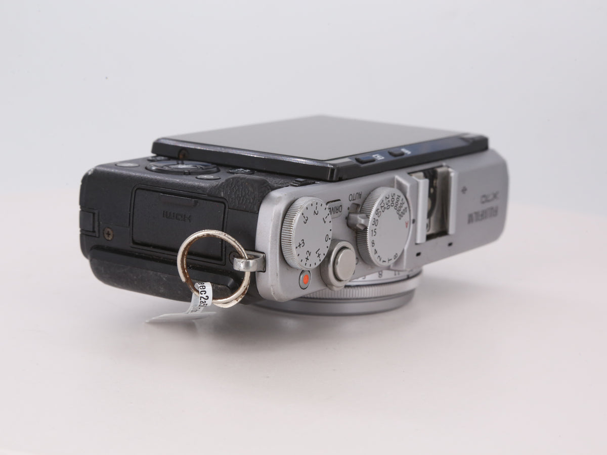 [Good, Shipping from US] Fujifilm X70 Camera