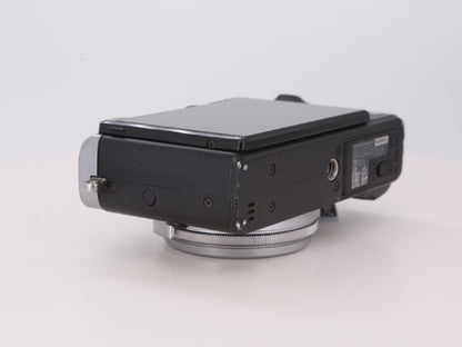 [Good, Shipping from US] Fujifilm X70 Camera