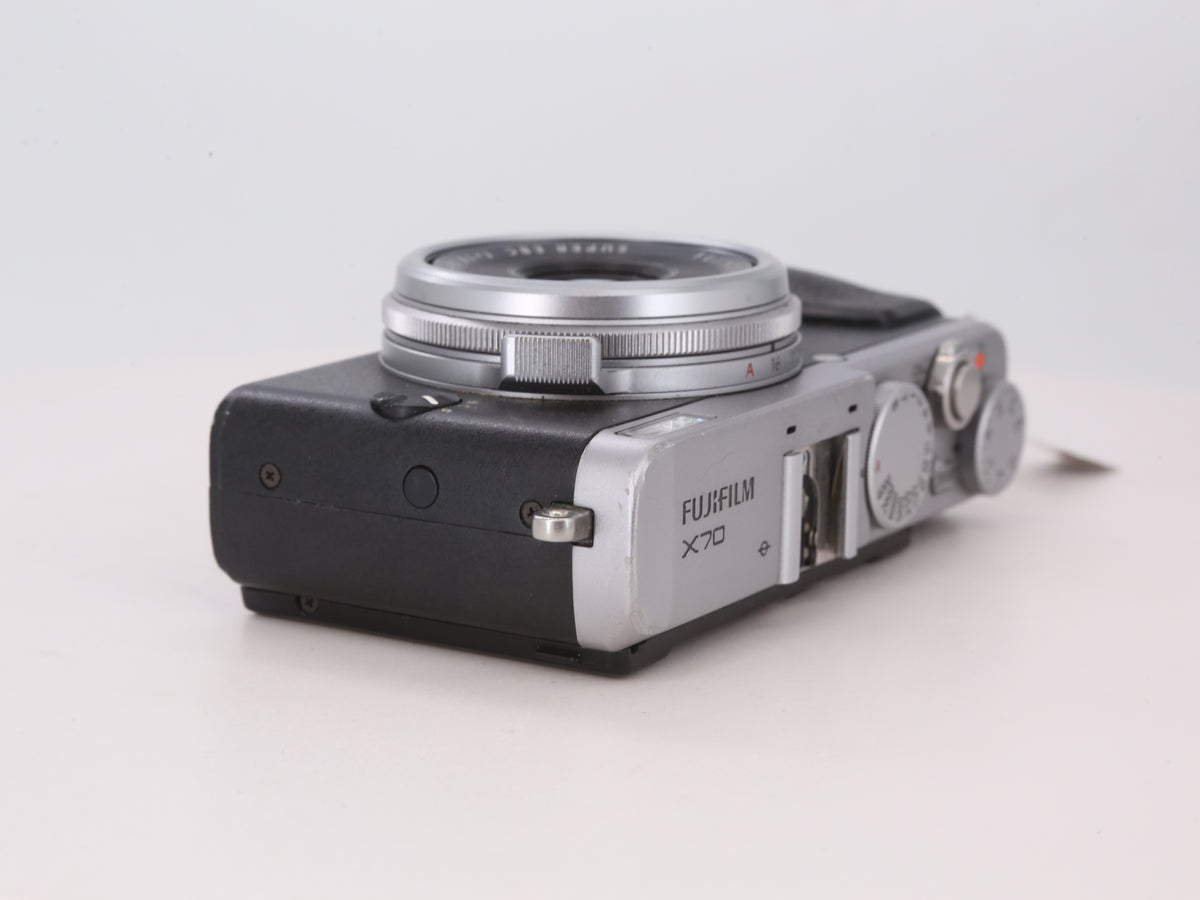 [Good, Shipping from US] Fujifilm X70 Camera