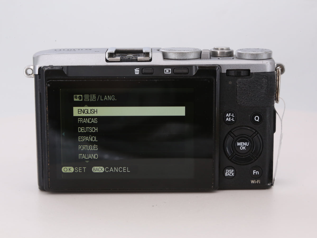 [Good, Shipping from US] Fujifilm X70 Camera