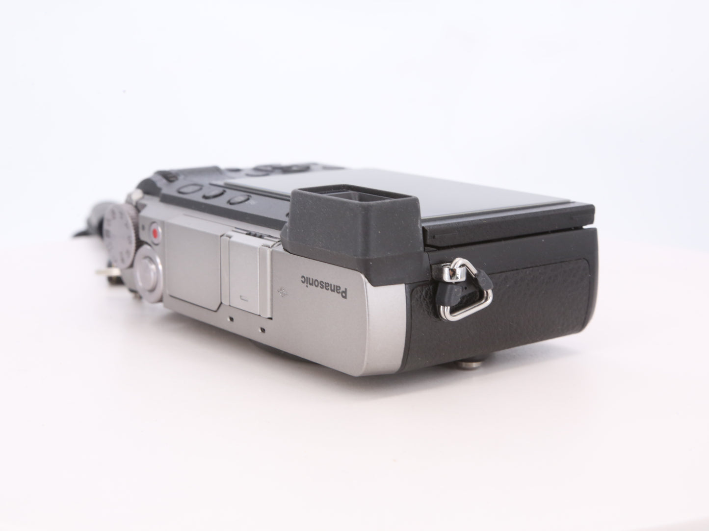 [Good, Fast Shipping] Panasonic Lumix GX85 Camera