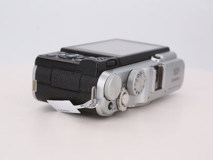 [Good, Shipping from US] Fujifilm X-M1 Camera