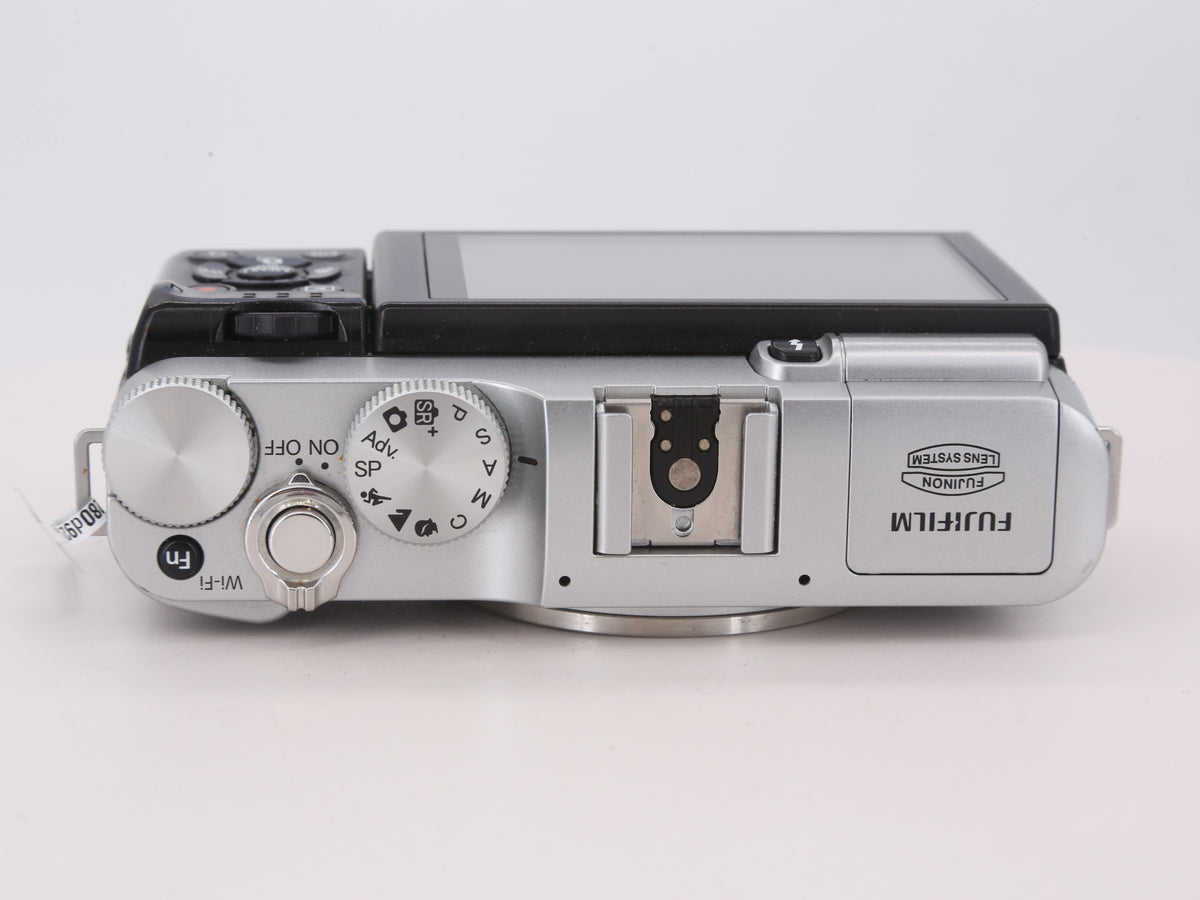 [Good, Shipping from US] Fujifilm X-M1 Camera