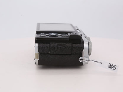 [Good, Shipping from US] Fujifilm X-M1 Camera