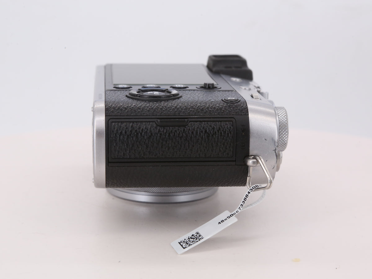 [Good, Shipping from US] Fujifilm X100F Camera