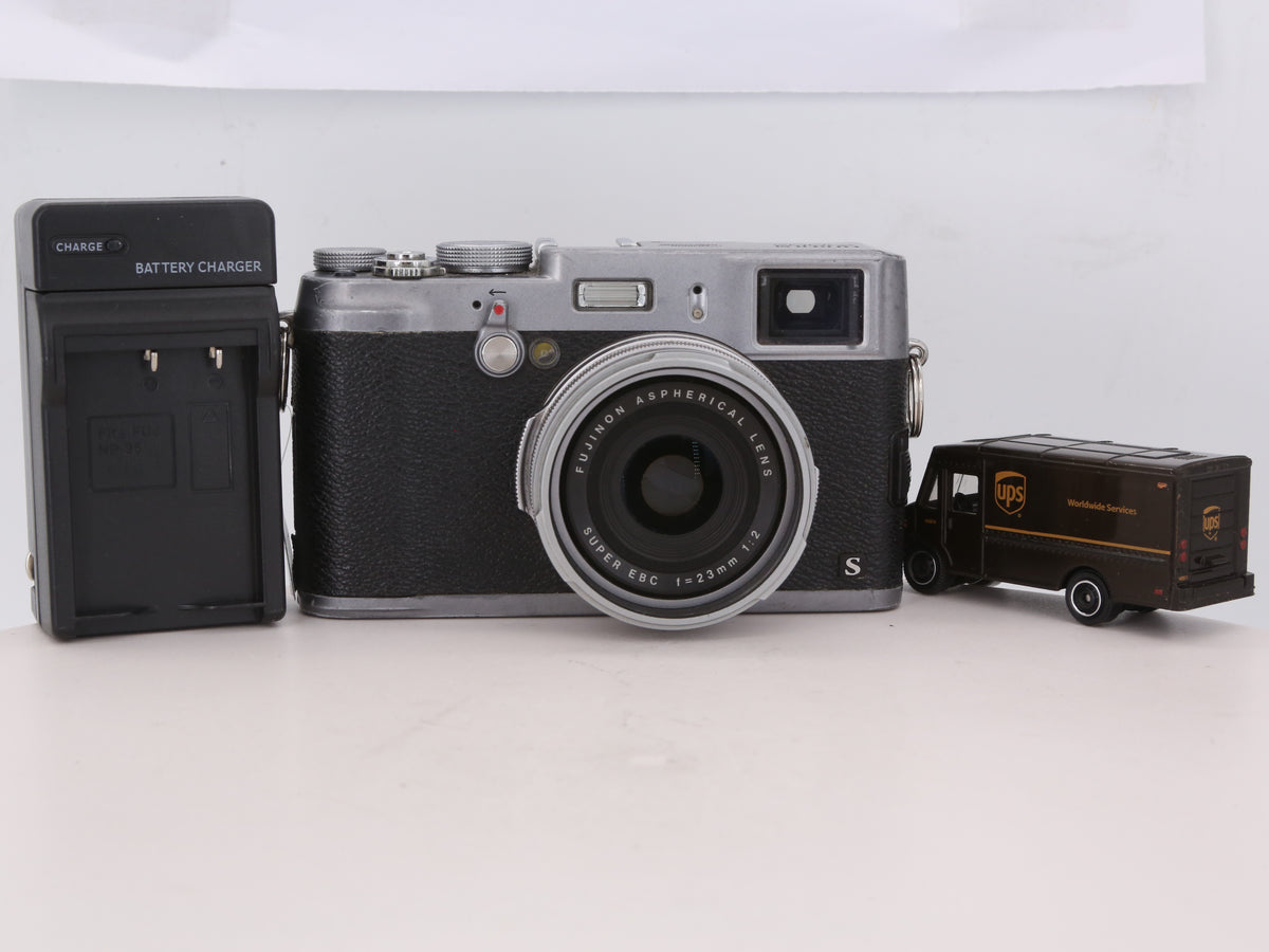 [Good, Shipping from US] Fujifilm X100S Camera