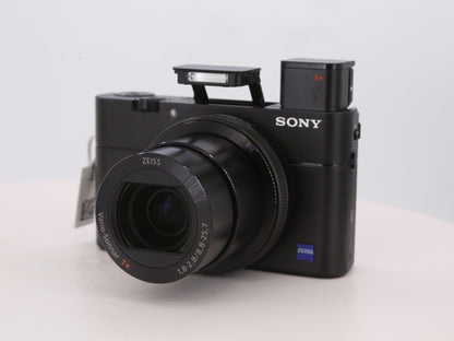 [Good, Shipping from US] Sony DSC-RX100 V M5 Camera