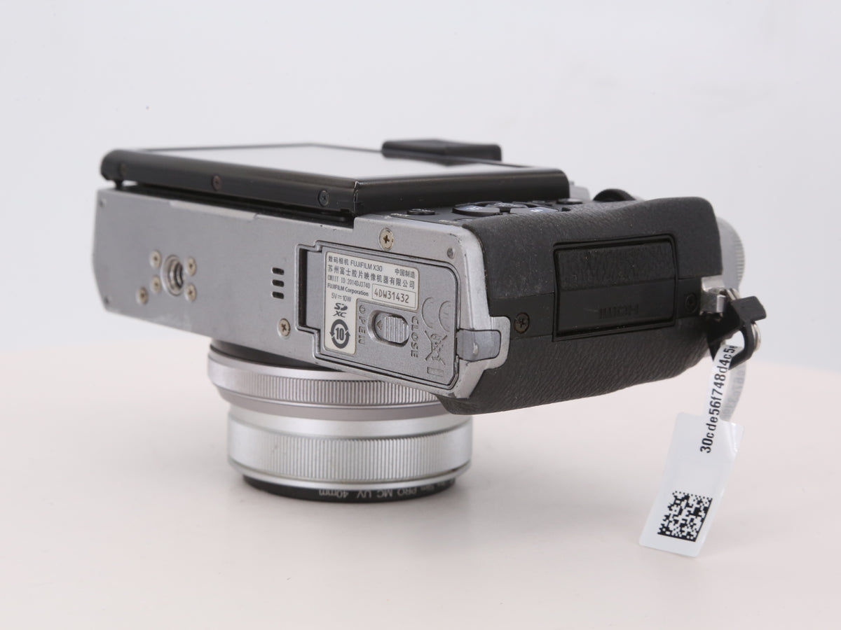 [Good, Shipping from US] Fujifilm X30 Camera