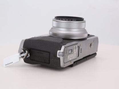 [Good, Shipping from US] Fujifilm X30 Camera