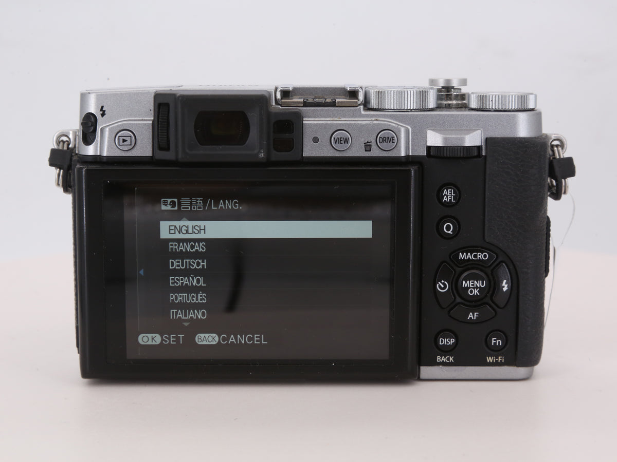 [Good, Shipping from US] Fujifilm X30 Camera