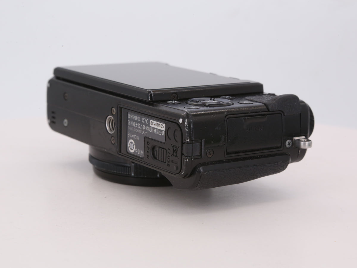 [Good, Shipping from US] Fujifilm X70 Camera