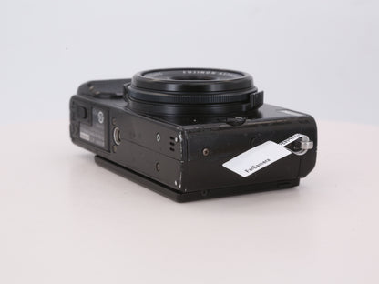 [Good, Shipping from US] Fujifilm X70 Camera