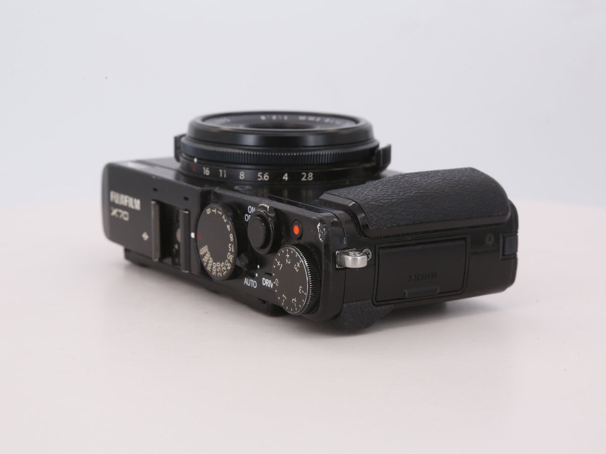 [Good, Shipping from US] Fujifilm X70 Camera