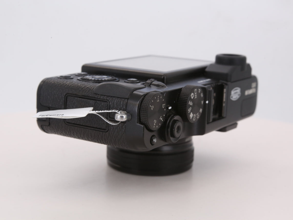 [Good, Shipping from US] Fujifilm X10 Camera