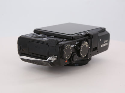 [Good, Shipping from US] Fujifilm X70 Camera