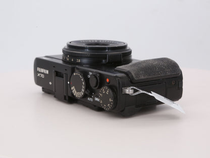 [Good, Shipping from US] Fujifilm X70 Camera