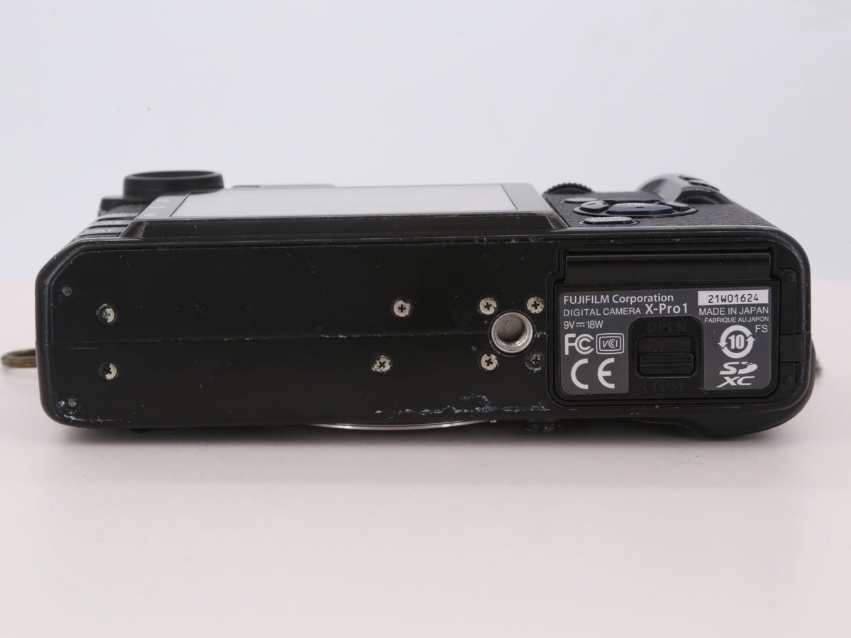 [Good, Shipping from US] Fujifilm X-Pro1 Camera
