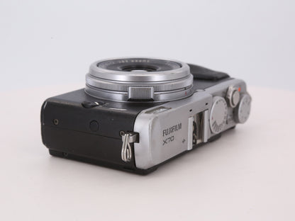 [Good, Shipping from US] Fujifilm X70 Camera