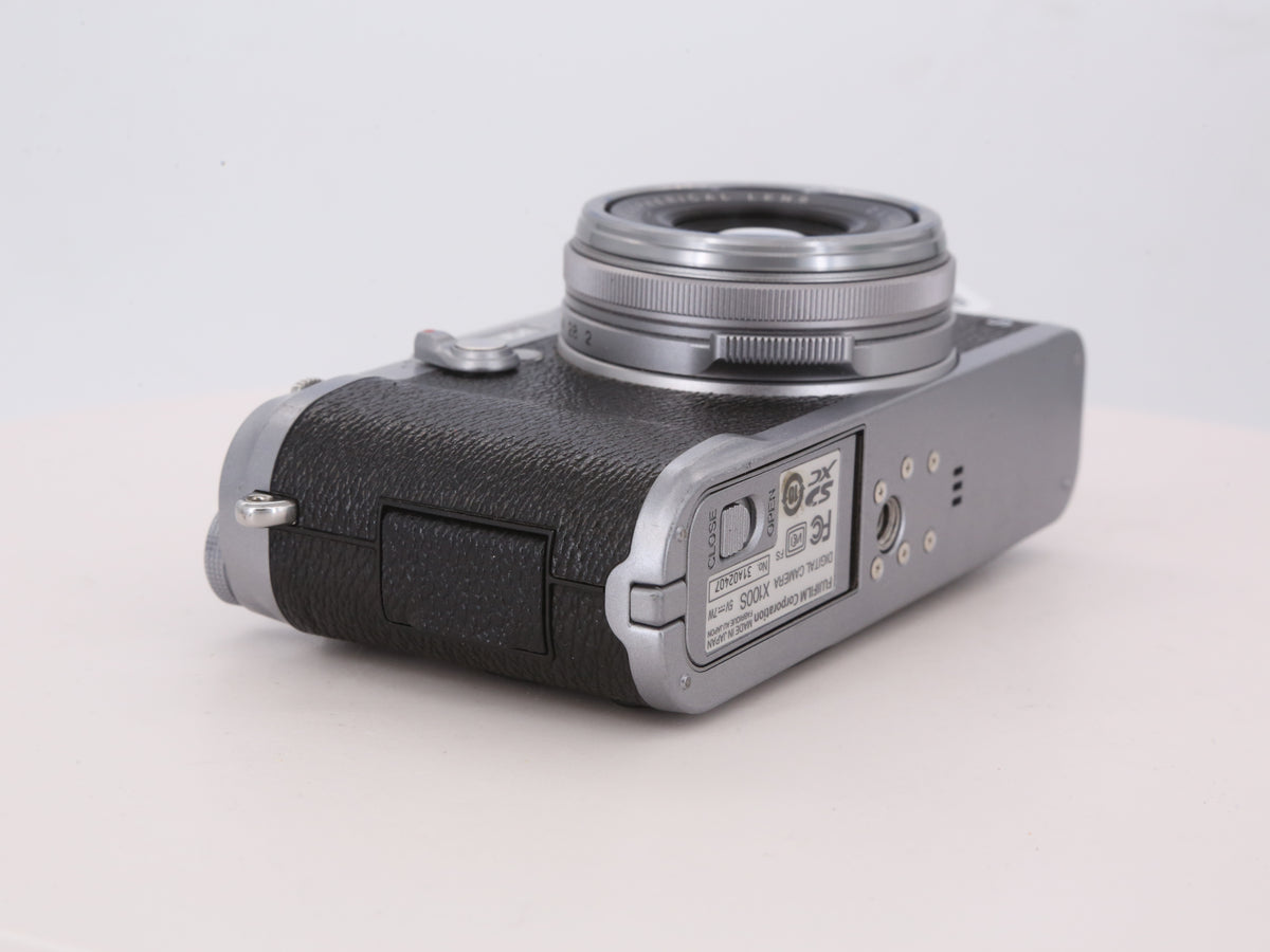 [Good, Shipping from US] Fujifilm X100S Camera